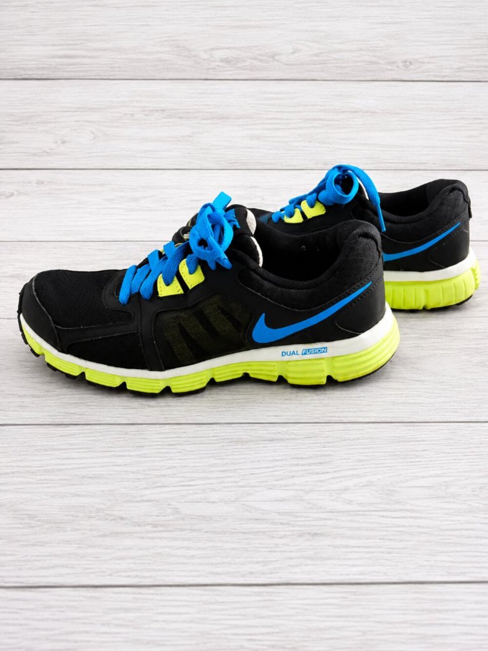 Nike Dual Fusion Running Shoes Women's Size 8 Black Blue Volt Athletic Sneakers